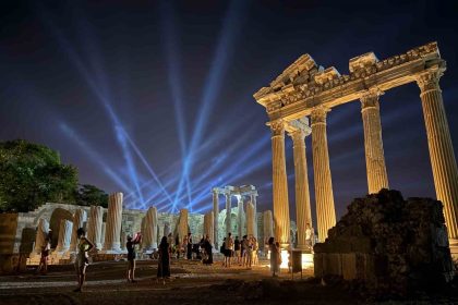 antalyaya-ekim-ayinda-en-cok-turist-almanyadan-geldi