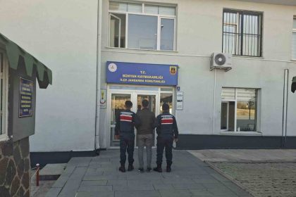 aranmasi-bulunan-feto-uyesi-yakalandi