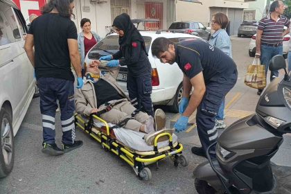 ayni-cadde-uzerinde-5-dakika-arayla-kaza-2-motosiklet-surucusu-yaralandi