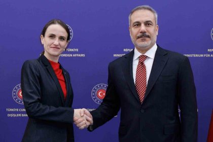 bakan-fidan-roman-mevkidasi-ile-gorustu