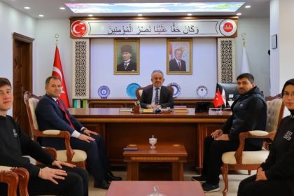 bayburt-lisesi-ogrencilerinden-filistine-destek