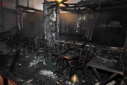 beykozda-somineden-cikan-yangin-restorani-kule-cevirdi