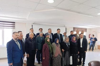 bozkirin-ulu-cinarlarina-vefa