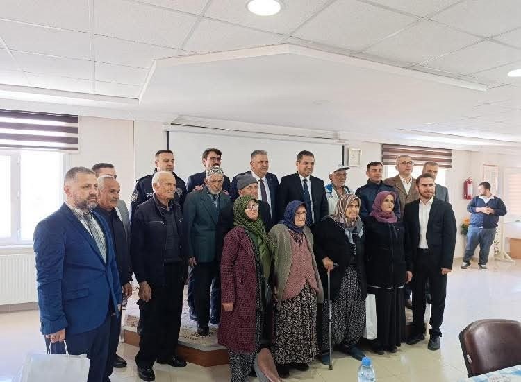 bozkirin-ulu-cinarlarina-vefa