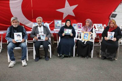 diyarbakir-annelerinin-evlat-nobeti-7-yildir-kararlilikla-devam-ediyor