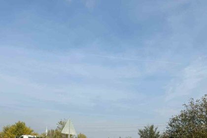 duz-yolda-direksiyon-hakimiyetini-kaybetti-takla-atti-1-yarali