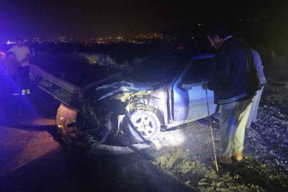 freni-bosalan-otomobil-yolcu-otobusuyle-carpisti