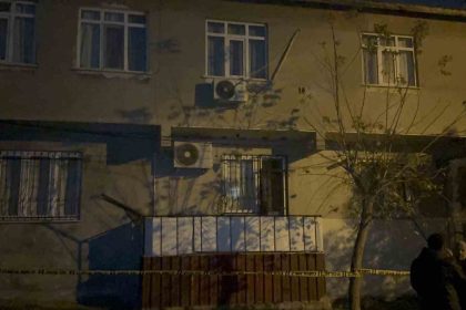 gebzede-catlak-ve-kayma-tespit-edilen-2-katli-bina-tahliye-edildi