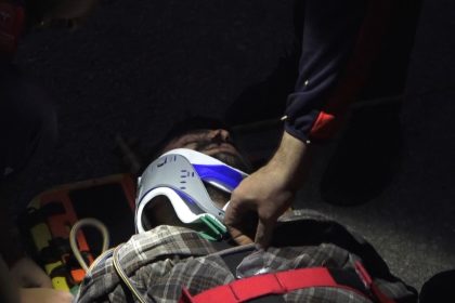 gumushanede-arkadasiyla-gezintiye-cikan-erkek-hemsire-kayaliklardan-dustu