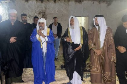 herkes-kendi-kendine-yanan-ev-iscin-seferber-oldu