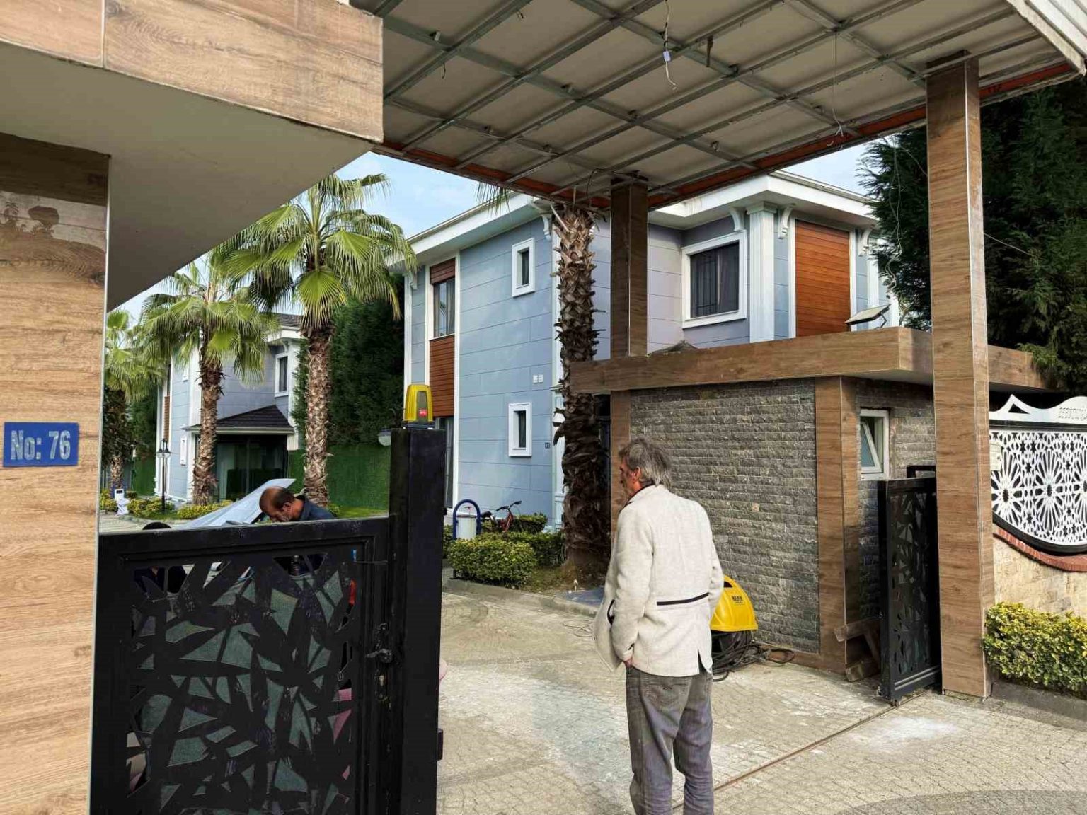 iki-filistinli-gencin-villadaki-gizemli-olumunde-yeni-detay