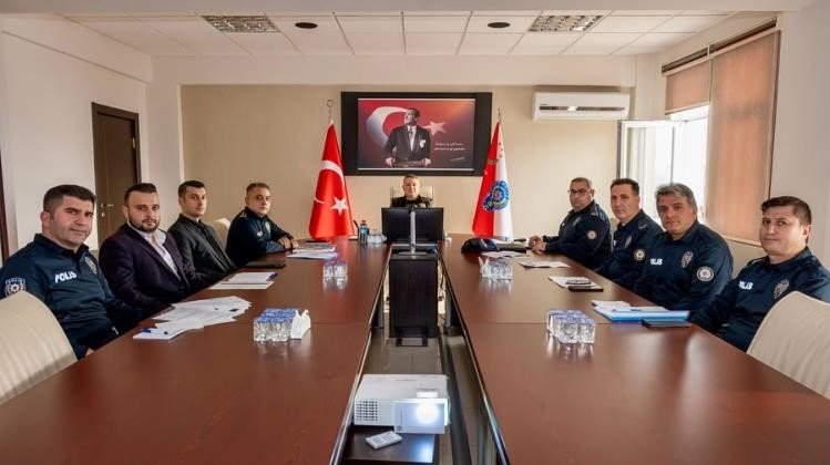 il-emniyet-muduru-sener-teknoloji-birimleriyle-calismalari-degerlendirdi