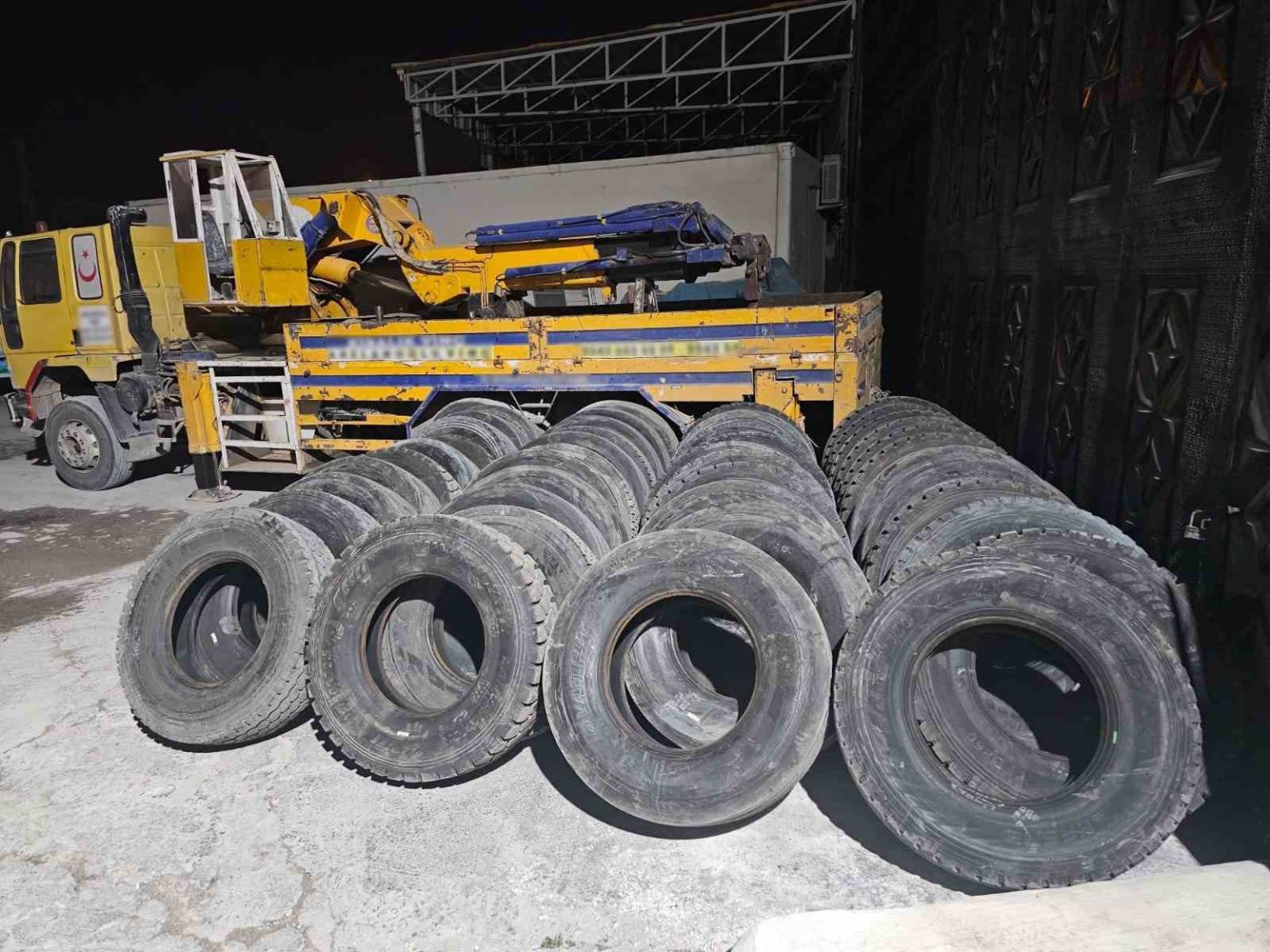 jandarmadan-lastik-operasyonu