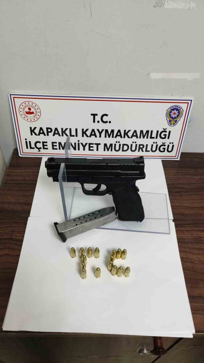 kapaklida-polis-ekipleri-calismalarinda-devam-ediyor