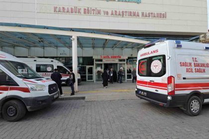 karabukte-yardim-etkinliginde-satilan-donerden-28-ogrenci-zehirlendi