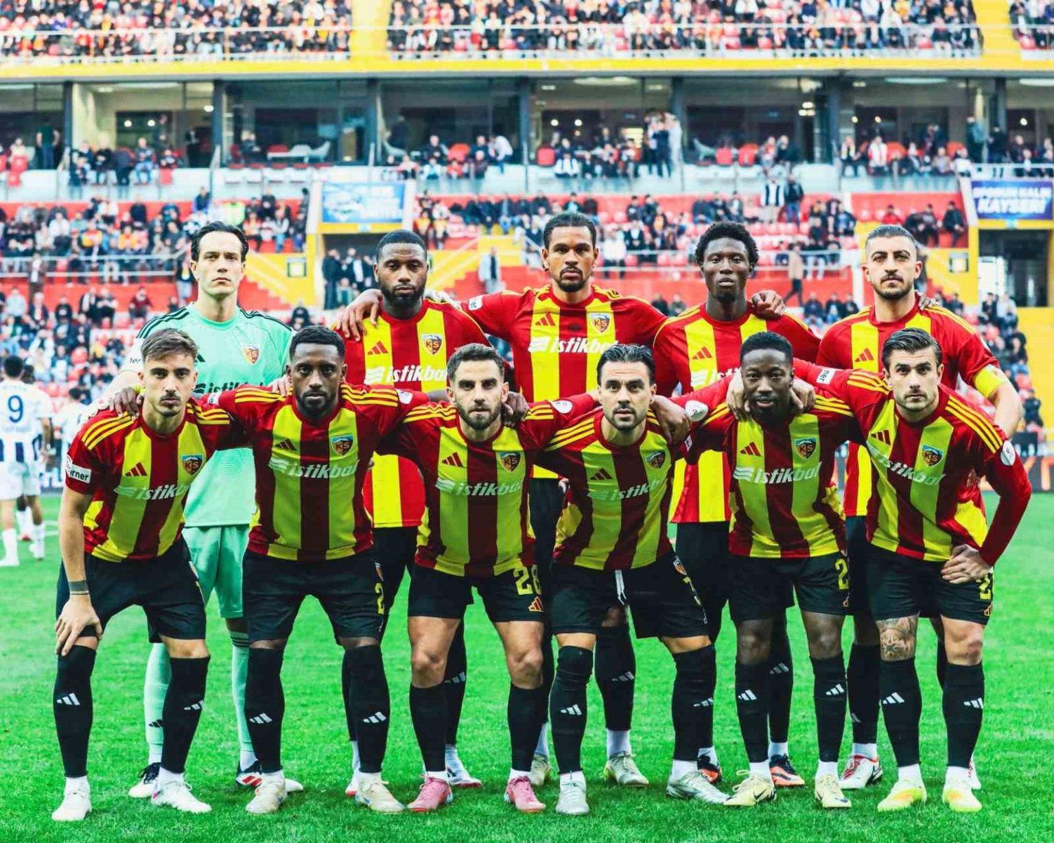 kayserispor-11-haftanin-en-iyi-2-takimi