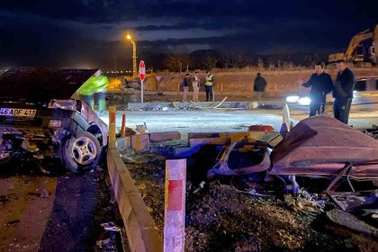 kazada-fiat-tofas-ikiye-ayrildi-2-yarali