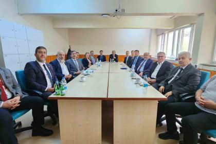 kutahyada-merkez-meslek-lisesi-mudurleriyle-istisare-toplantisi