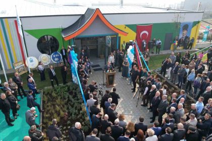 nilufer-belediyesinin-dorduncu-kres-ve-gunduz-bakimevi-acildi