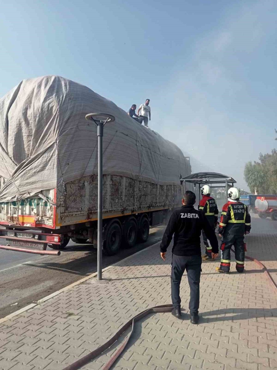pamuk-yuklu-tirda-cikan-yangin-buyumeden-sonduruldu