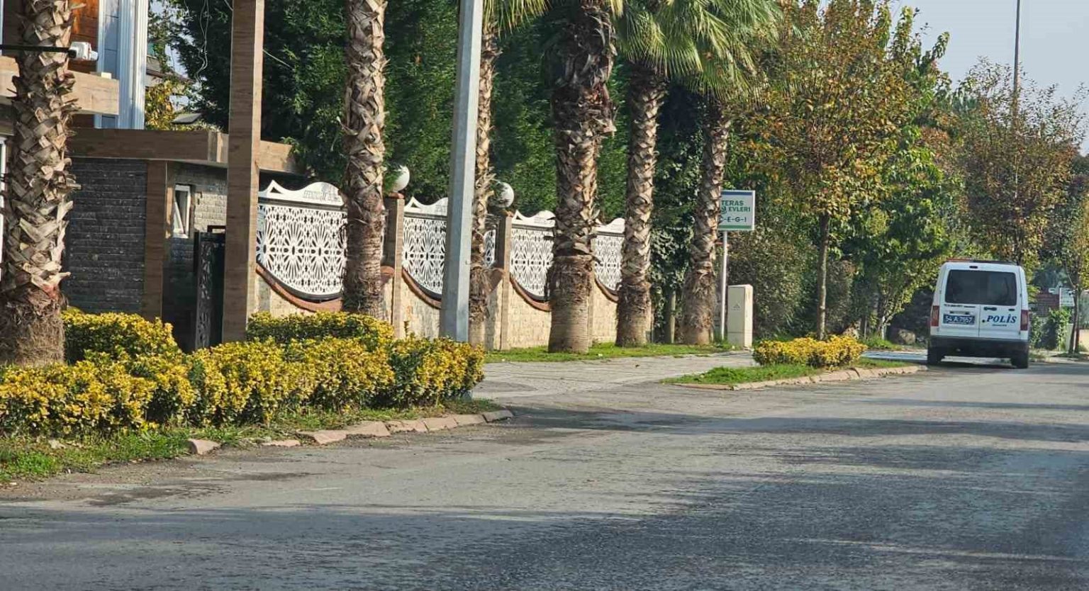 sapancada-villada-gizemli-olum-2-filistinli-hayatini-kaybetti