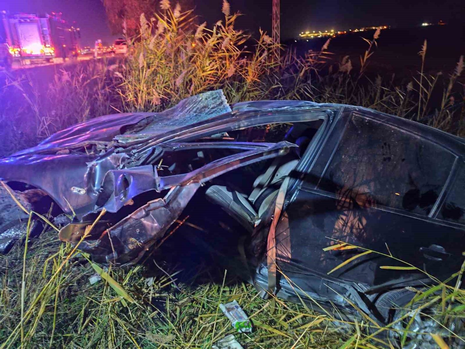 takla-atan-otomobil-hurdaya-dondu-1-yarali