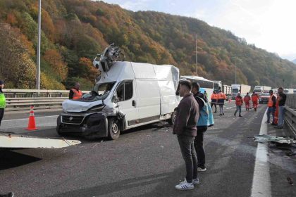 temin-bolu-gecisinde-zincirleme-kaza-1-yarali