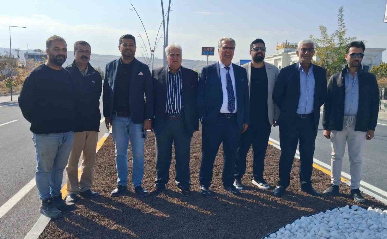 van-trafigine-yeni-nefes-edremit-koprulu-kavsagi-trafige-acildi