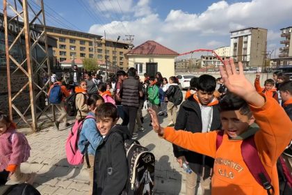 yuksekovada-30-bin-ogrenci-icin-9-gunluk-ara-maraton-basladi