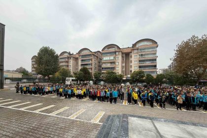 120o-ogrenci-derse-sporla-basliyor