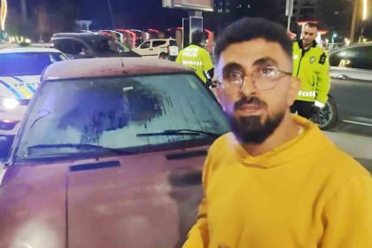 aksarayda-seyir-halindeyken-yanan-otomobili-esnaf-sondurdu