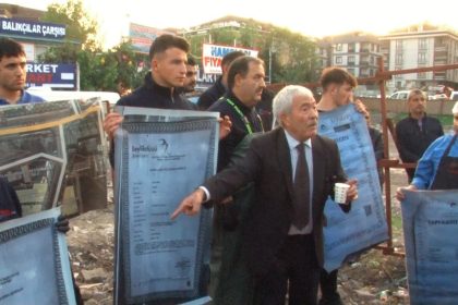 beylikduzunde-esnaf-ile-zabita-karsi-karsiya-geldi-gergin-anlar-yasandi