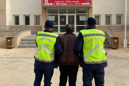 dolandiriciliktan-aranan-sahis-uygulama-noktasinda-yakalandi