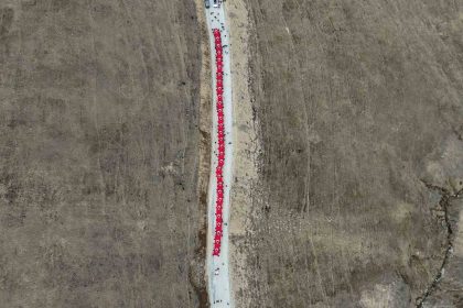 gumushanede-kabaktepe-sehitlerine-vefa-yuruyusu-duzenlendi