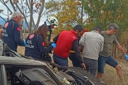 hurdaya-donen-aractan-yarali-kurtuldu