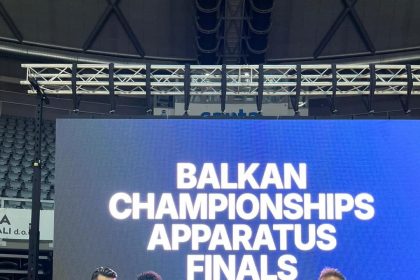 huseyin-emir-ve-mustafa-yigit-durdan-madalya-yagmuru