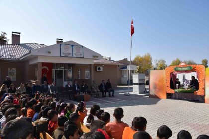 ipekyolunda-minik-yurekler-sanatla-bulustu