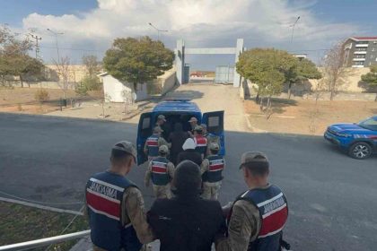 jandarmadan-kacak-kazi-operasyonu