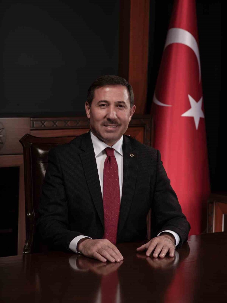 karatay-belediyesinden-ara-tatilde-ogrencilere-sinema-etkinligi