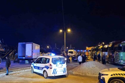 kastamonuda-balikci-barinaginda-cikan-kavgada-iki-kisi-yaralandi