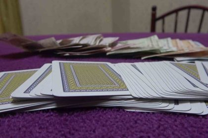 kirikkalede-dernek-gorunumlu-kumarhane-desifre-edildi-110-bin-lira-ceza-kesildi