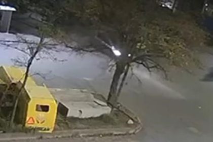 otomobille-carpisan-14-yasindaki-motosiklet-surucusu-hayatini-kaybetti