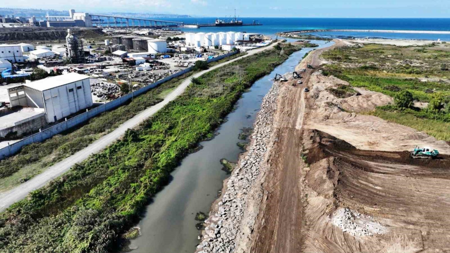 samsun-yeni-osbde-drenaj-tamamlandi-tas-nakliyesi-suruyor