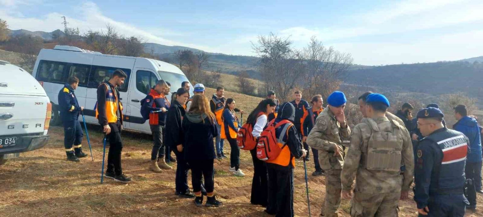 sebinkarahisarda-kayip-genc-icin-arama-calismasi-baslatildi