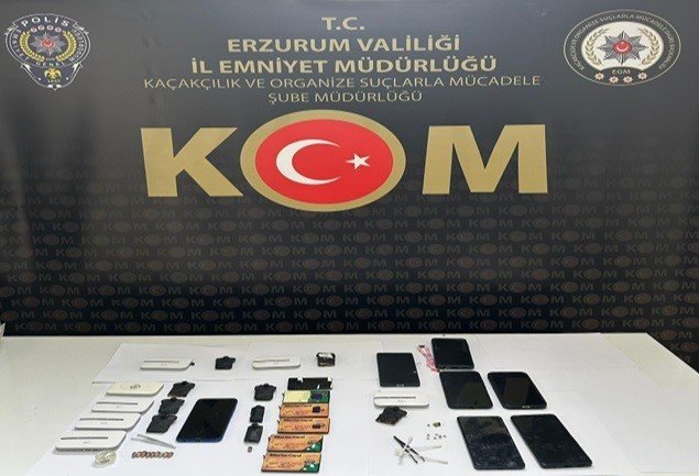 sinava-duzenekle-girmeye-calisan-5-sahis-yakalandi