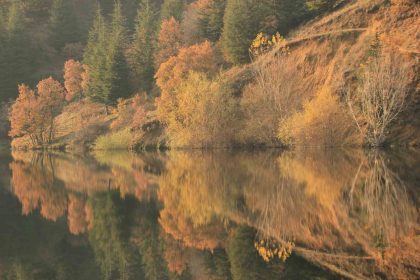 sis-bulutlarinin-gokyuzune-yukseldigi-anlar-gorsel-solen-olusturdu