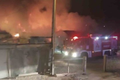 sivasta-ahir-yangini-geceyi-aydinlatti