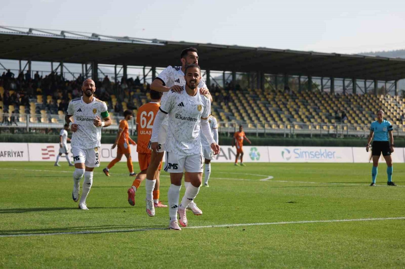 tff-2-lig-aliaga-fk-7-adanaspor-1