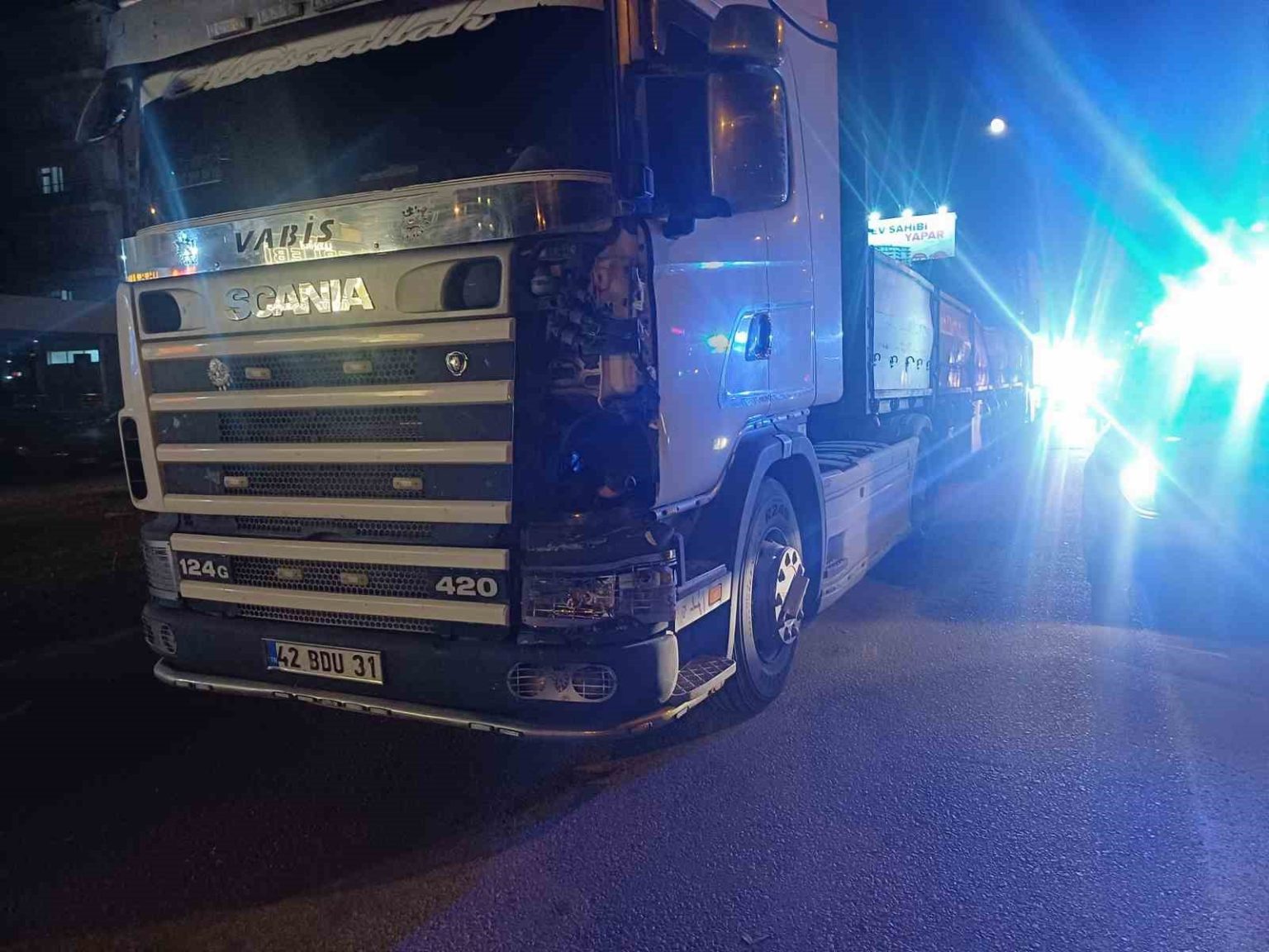 tirin-carptigi-kadin-agir-yaralandi