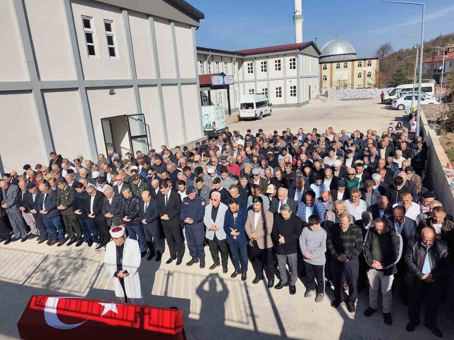 94-yasinda-hayatini-kaybeden-kore-gazisi-topraga-verildi